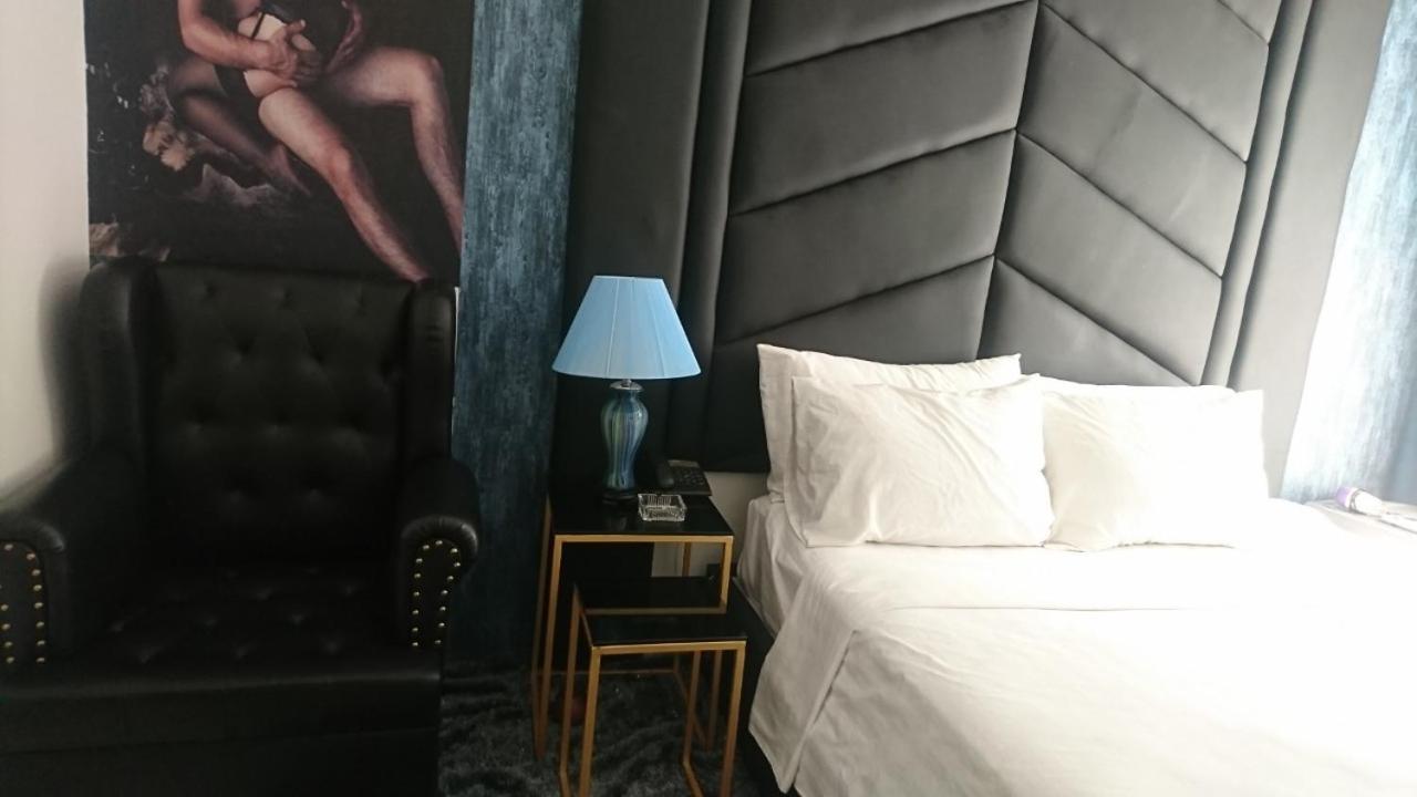 Liebeshotel Hera Hanoi
